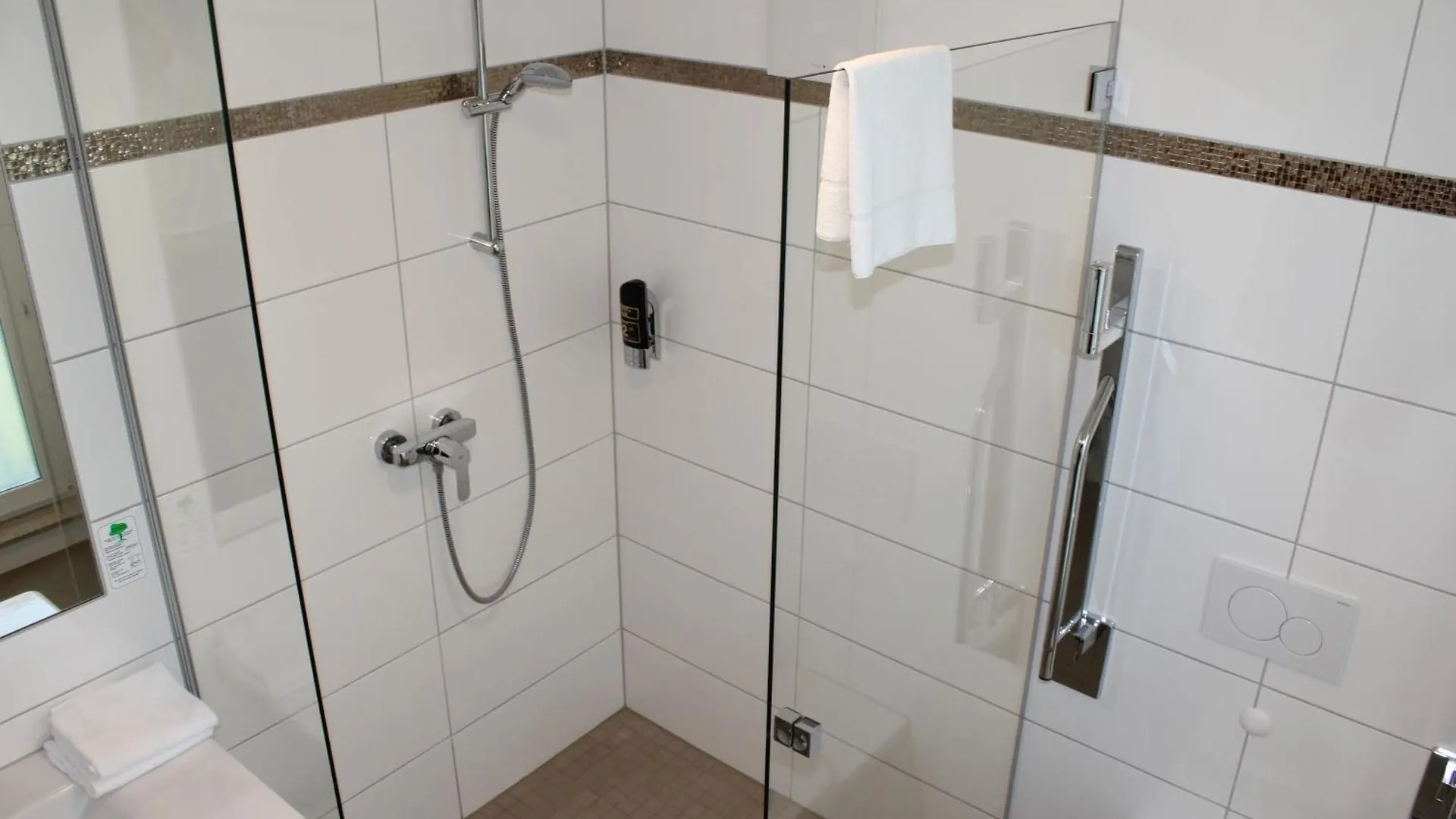 Arena Villa Am Wasserpark Francfort-sur-le-Main Hotel