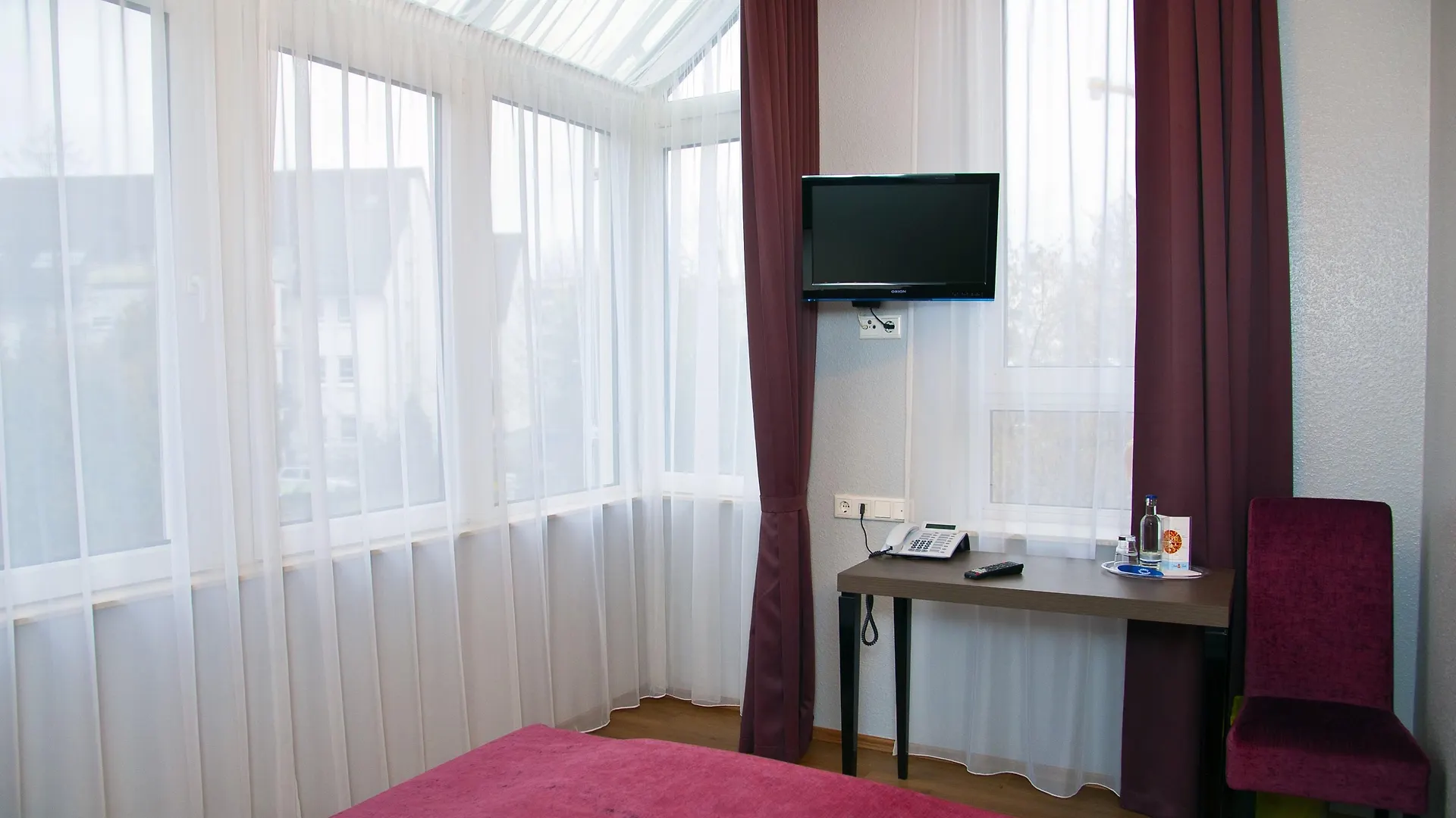 *** Hotel Arena Villa Am Wasserpark Frankfurt am Main Germany