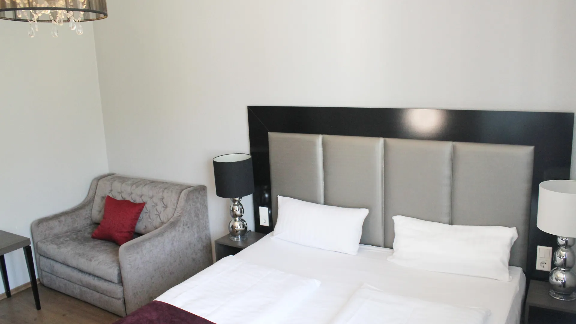 Hotel Arena Villa am Wasserpark Frankfurt am Main