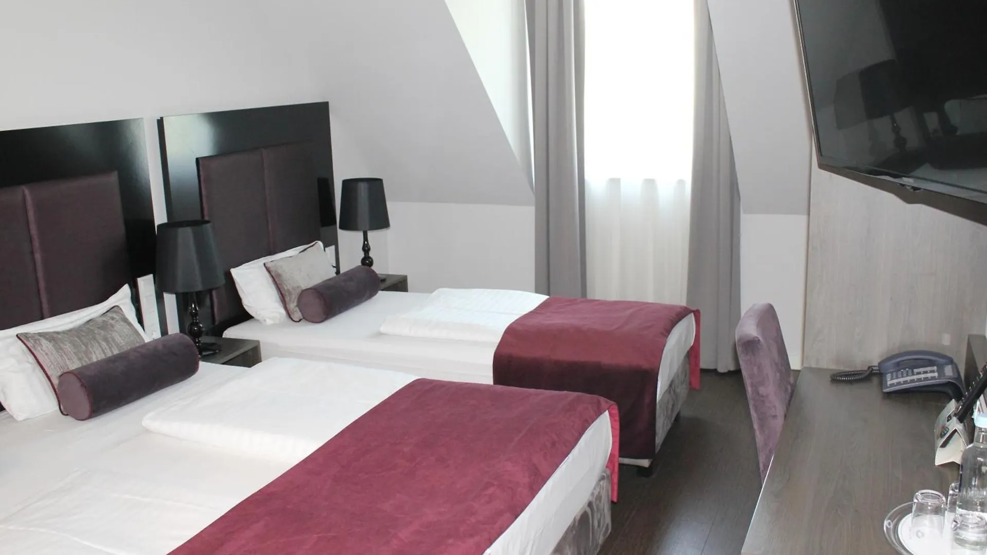Hotel Arena Villa am Wasserpark Frankfurt am Main